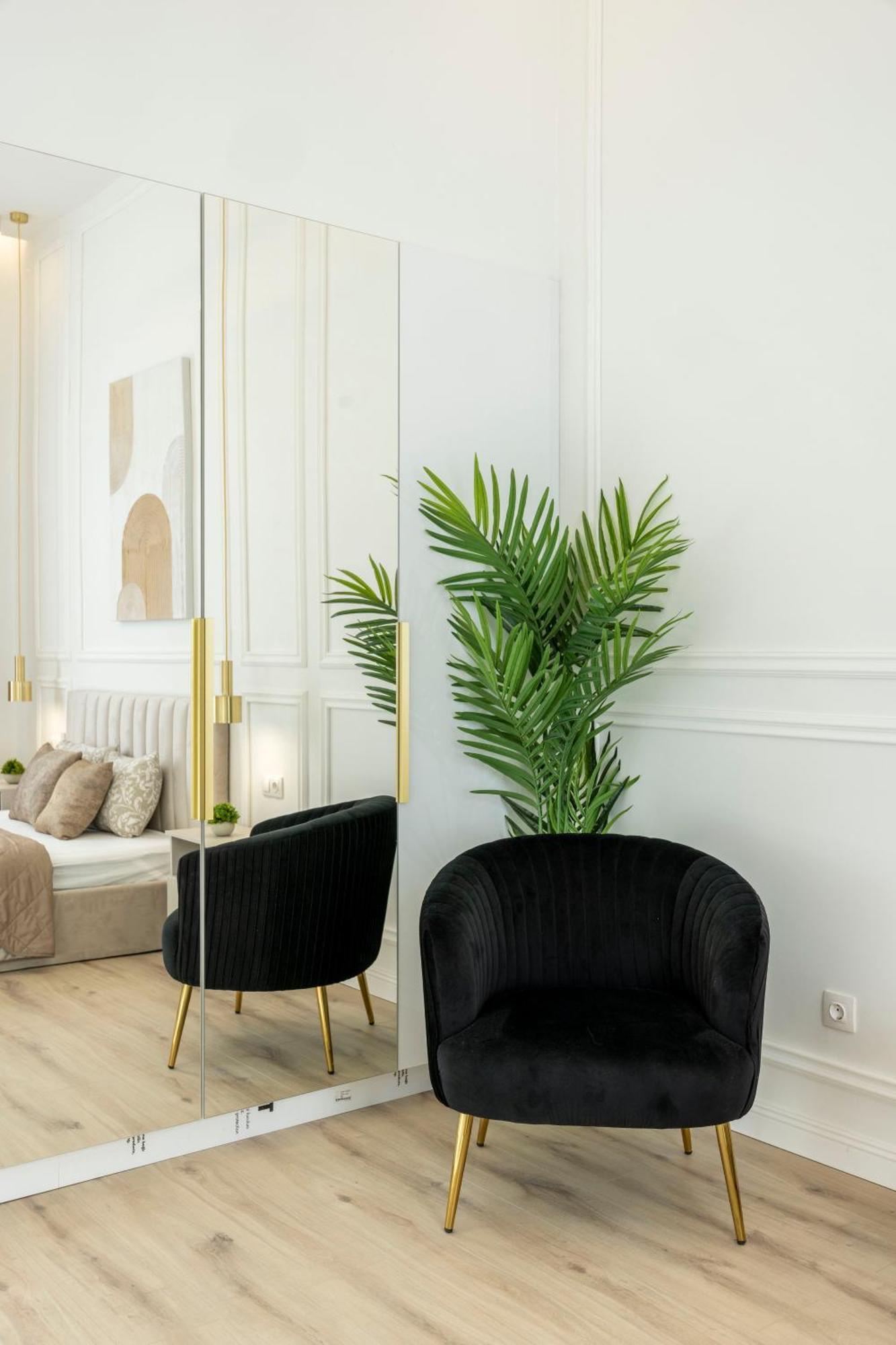 Exclusive & Prestigious Central Residence W/ Balcony Budapest Luaran gambar
